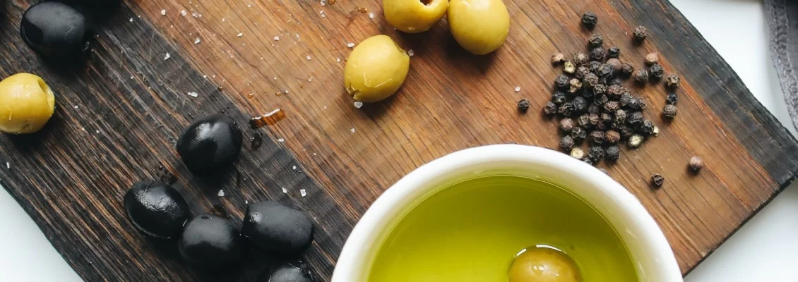 L’olio d’oliva: i benefici e le proprietà